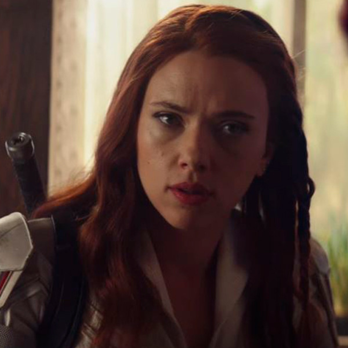 Scarlett Johansson Serves Girl Power In Black Widow Trailer E News